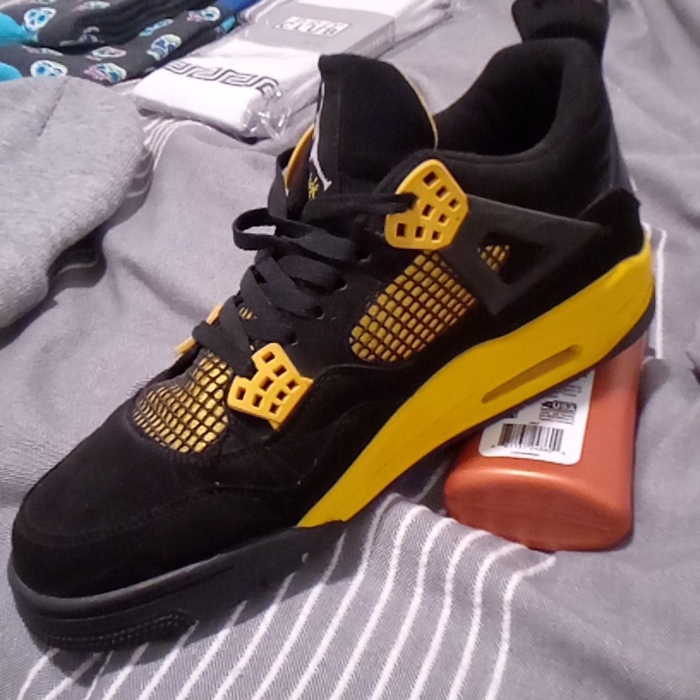Shoes